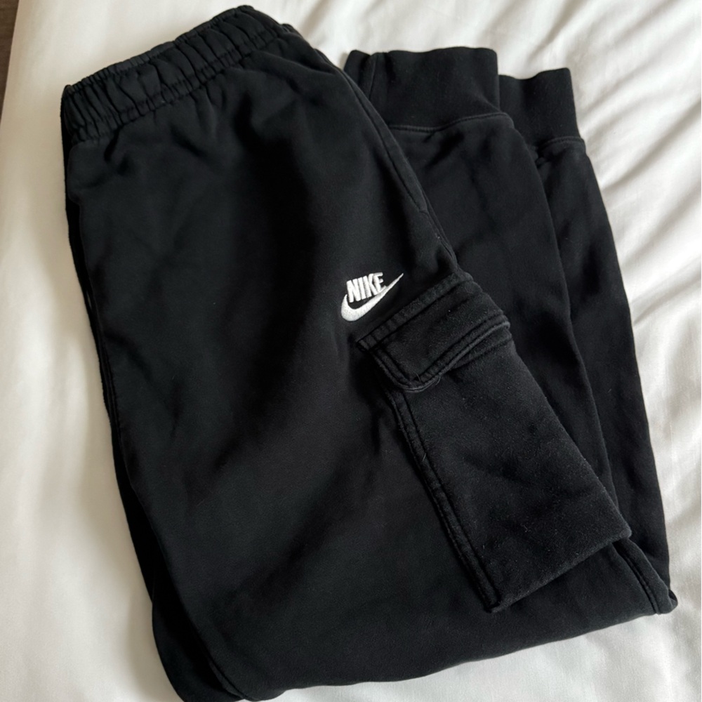 Men’s Nike Cargo Sweatpants